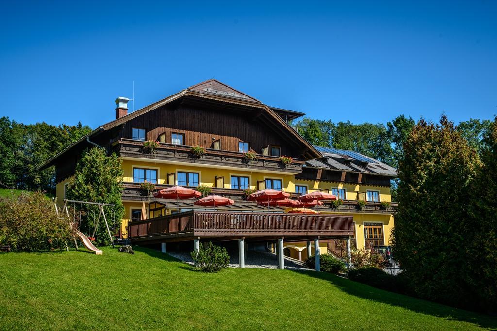 Hotel-Pension Schwaighofen Eugendorf Exterior foto